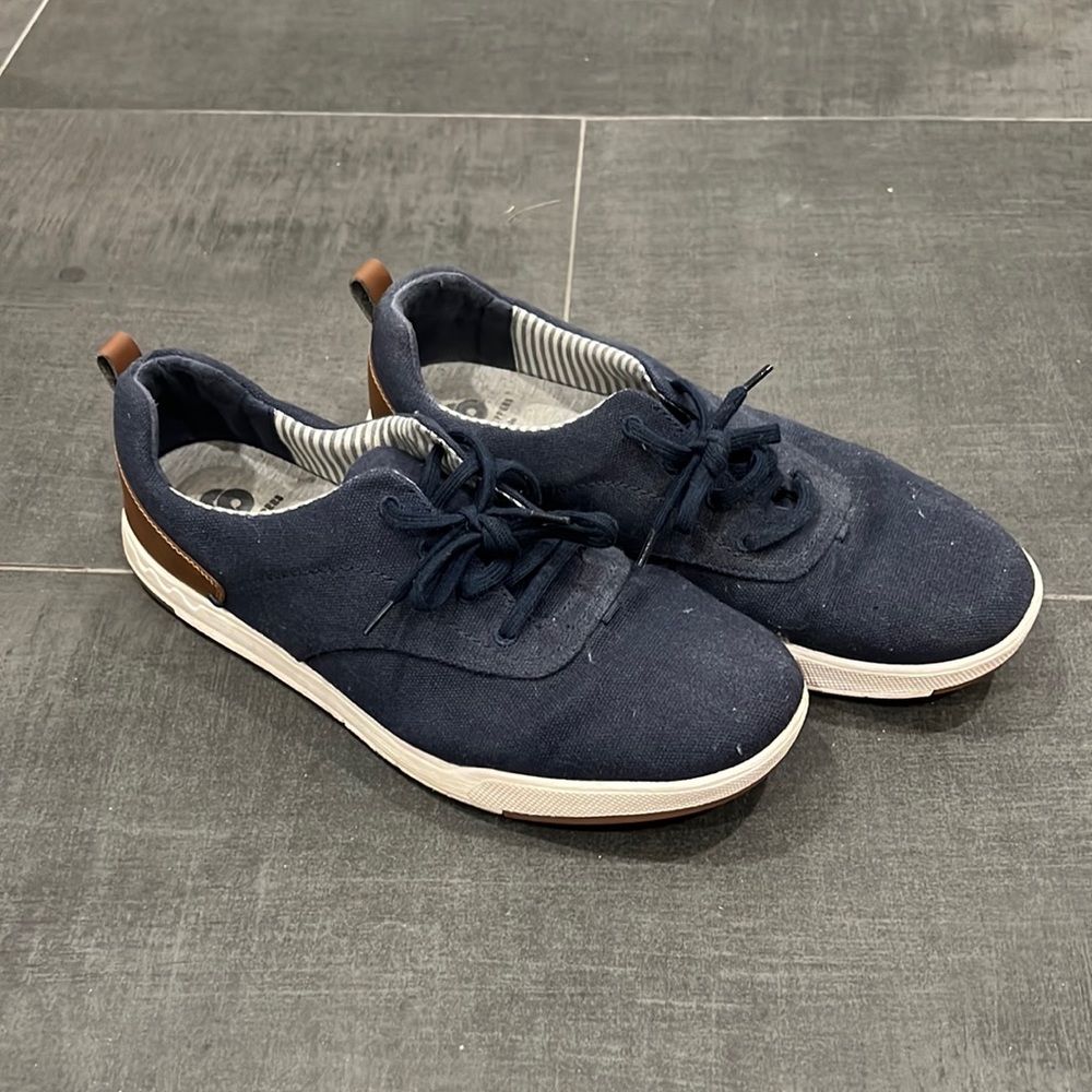 Clarks Cloudsteppers Sneakers - image 1